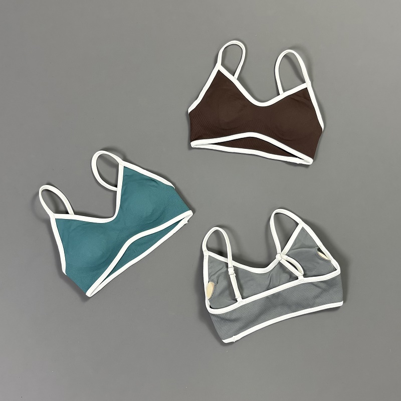 Women Contrastline Yoga Bra V  - Aquatic Sports Bra recensie en prijs